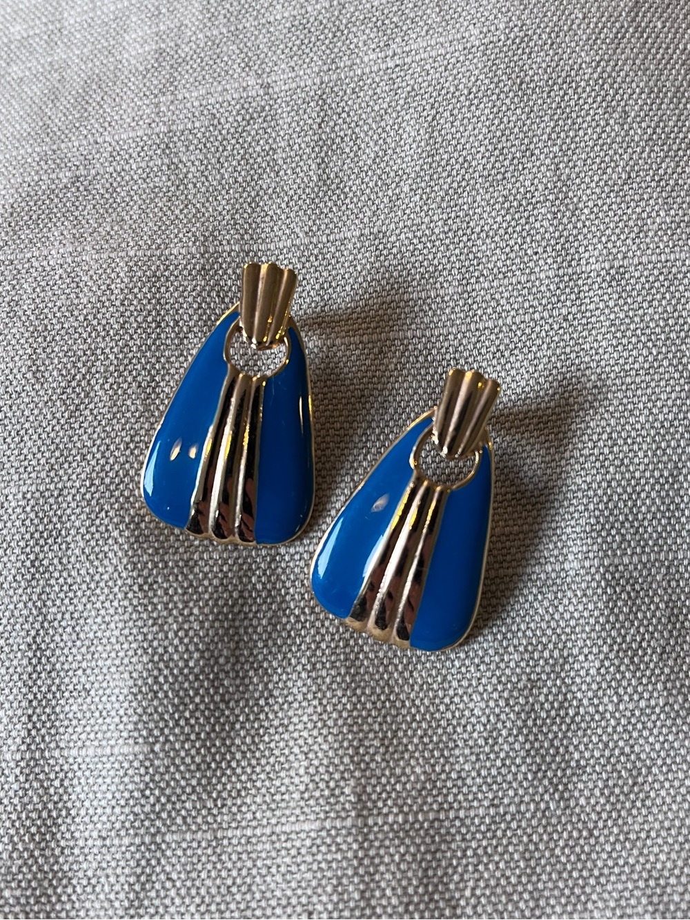 Blue and gold coloured vintage earrings